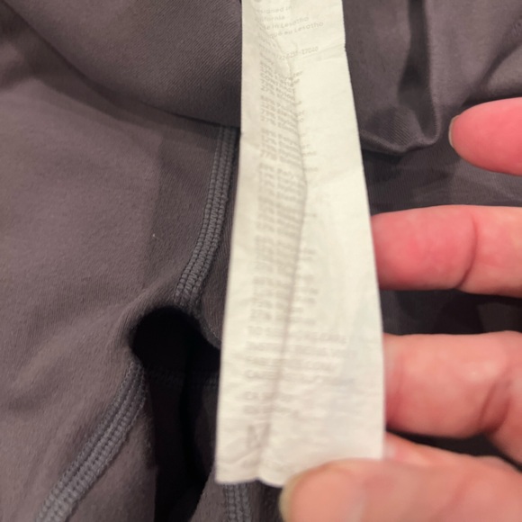 Fabletics leggings - Picture 2 of 2